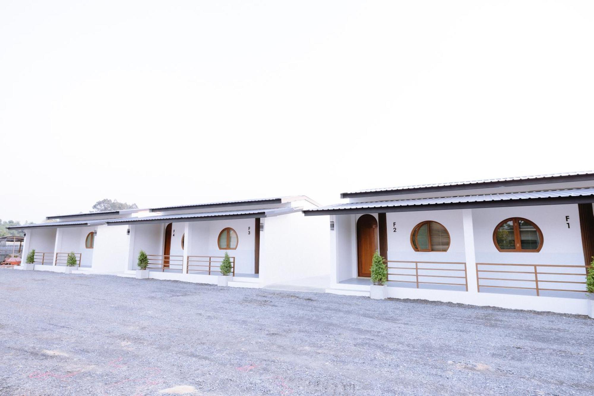 Peeranon Resort Nakhon Nayok Exterior foto